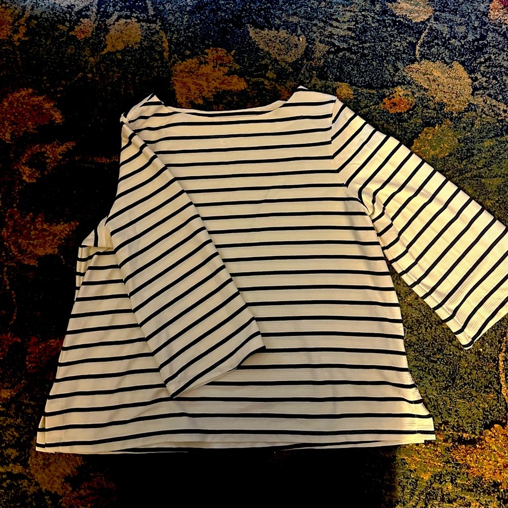 Old Navy stripped top